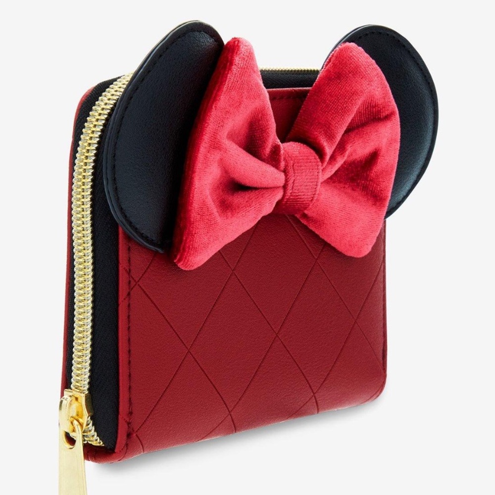 Disney Loungefly Minnie Mouse Burgundy Velvet Bow Mini Zip Wallet - Picture 2 of 10